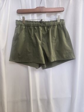 No Boundaries Olive Green Athletic Drawstring Shorts Jr. Size M 7-9